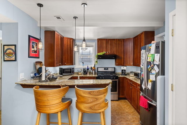 2122 W Huron Street - Photo 2