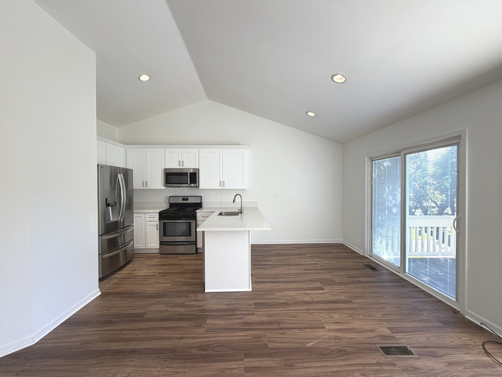 1228 Bradwell Lane - Photo 7
