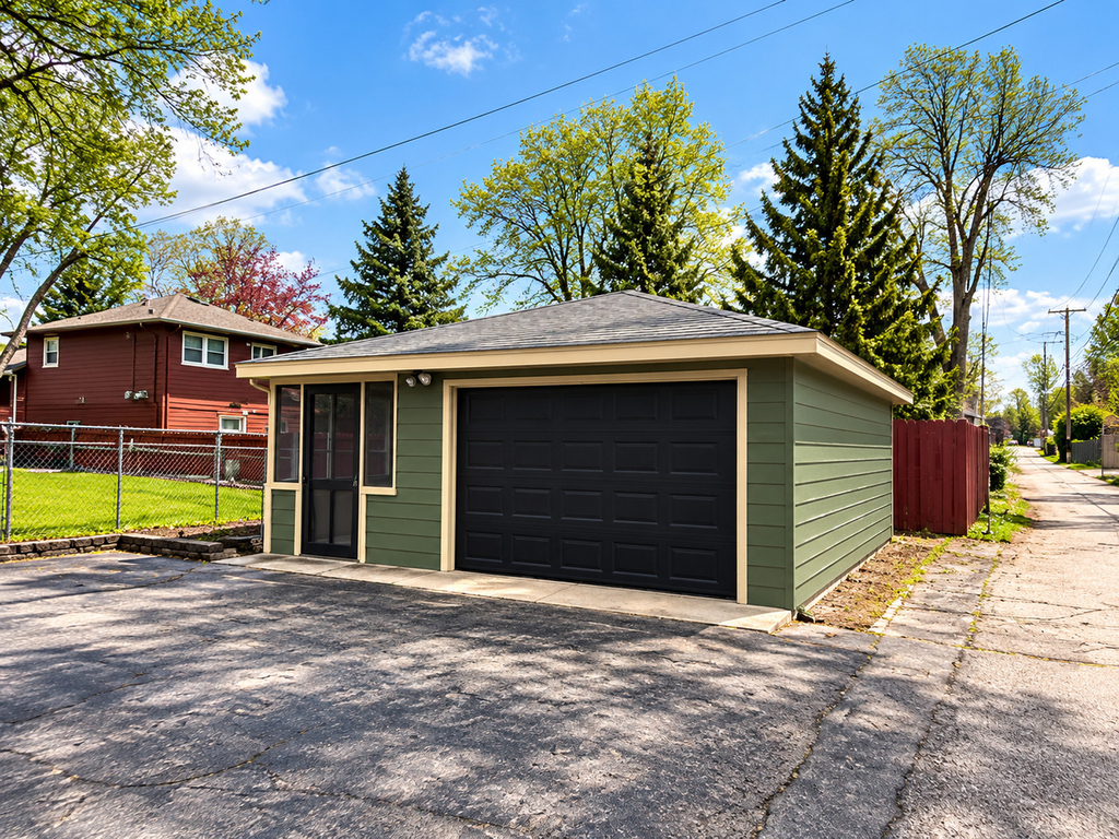 18017 Gottschalk Avenue - Photo 17