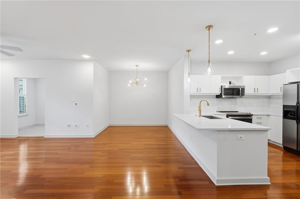 390 17th Street Nw - Photo 26