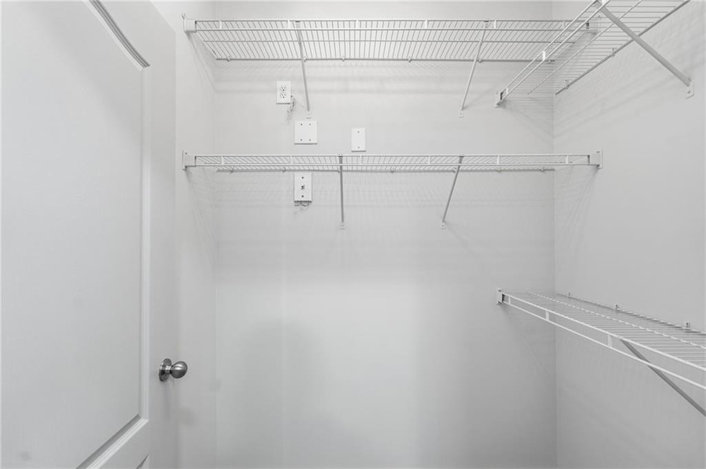 390 17th Street Nw - Photo 40