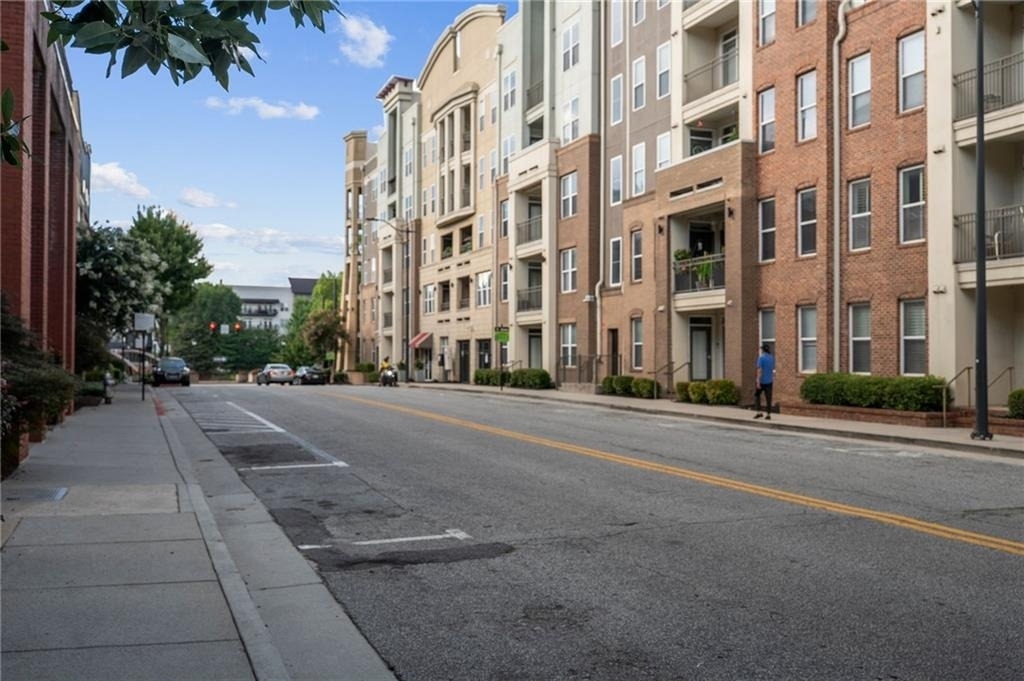 390 17th Street Nw - Photo 13