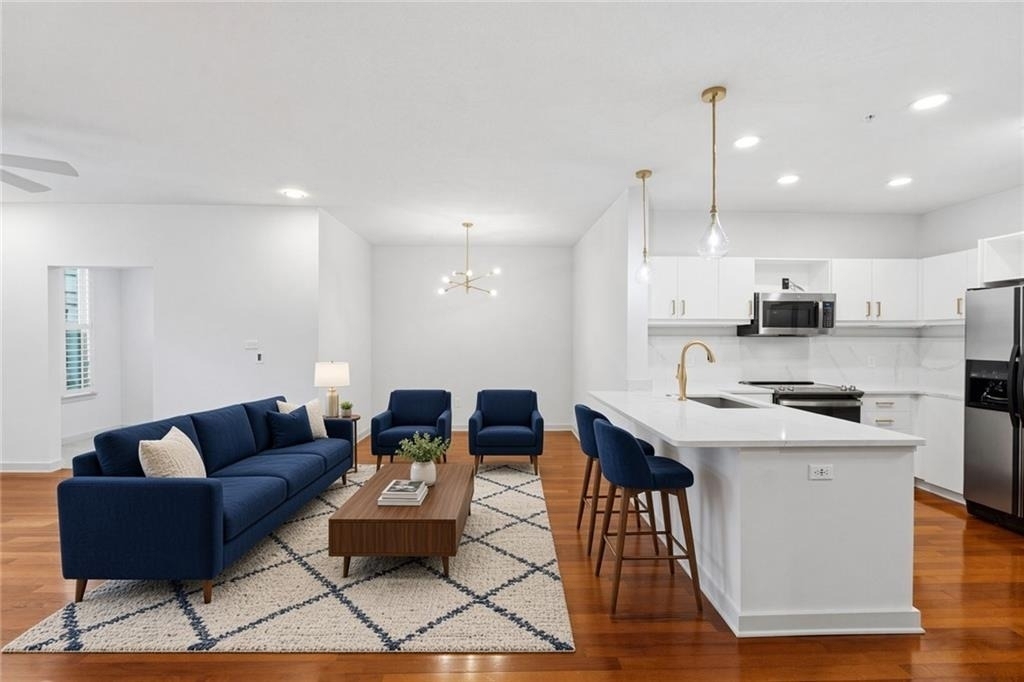390 17th Street Nw - Photo 5
