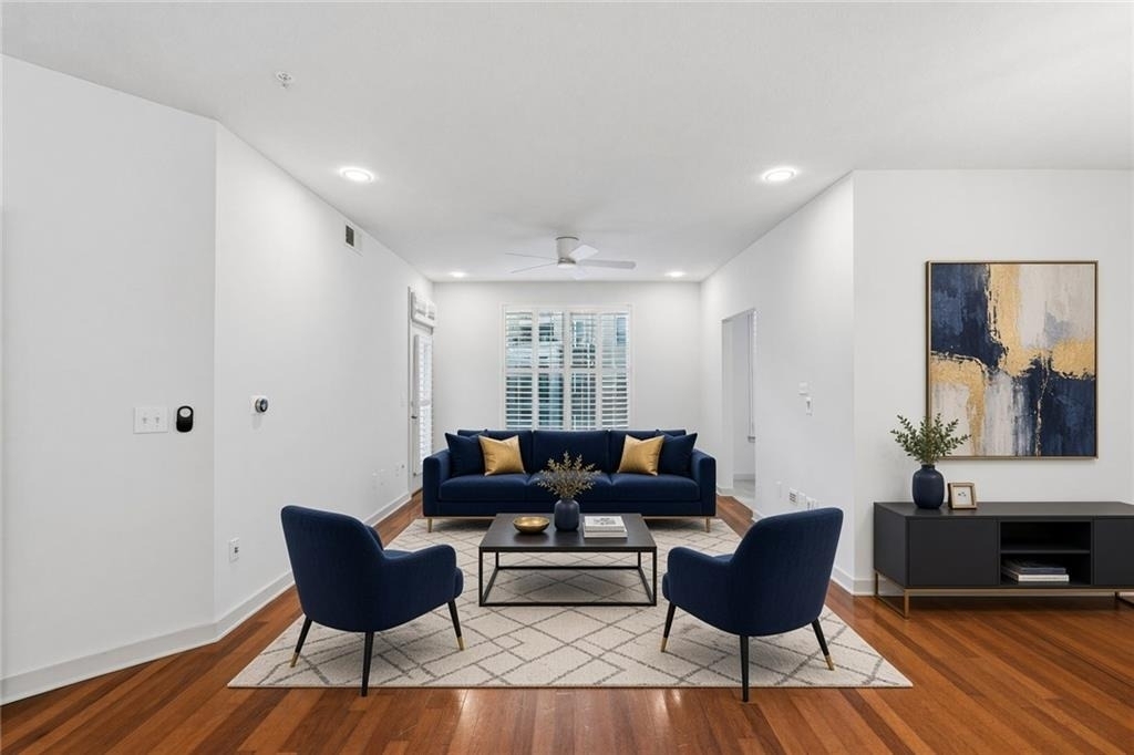 390 17th Street Nw - Photo 3