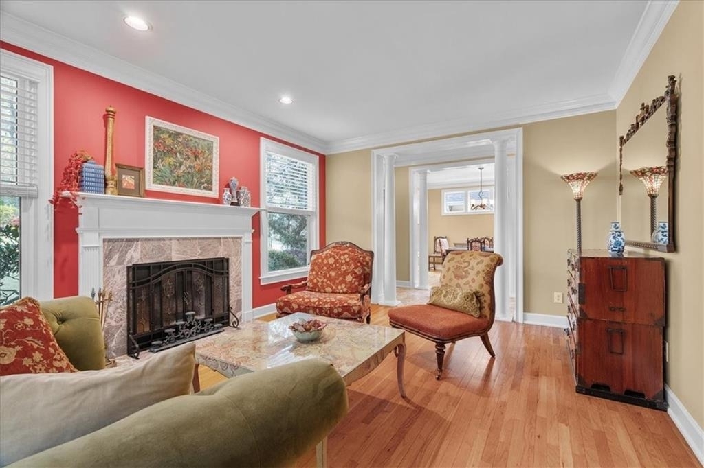 361 Delmont Drive Ne - Photo 4