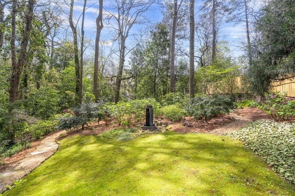 361 Delmont Drive Ne - Photo 26