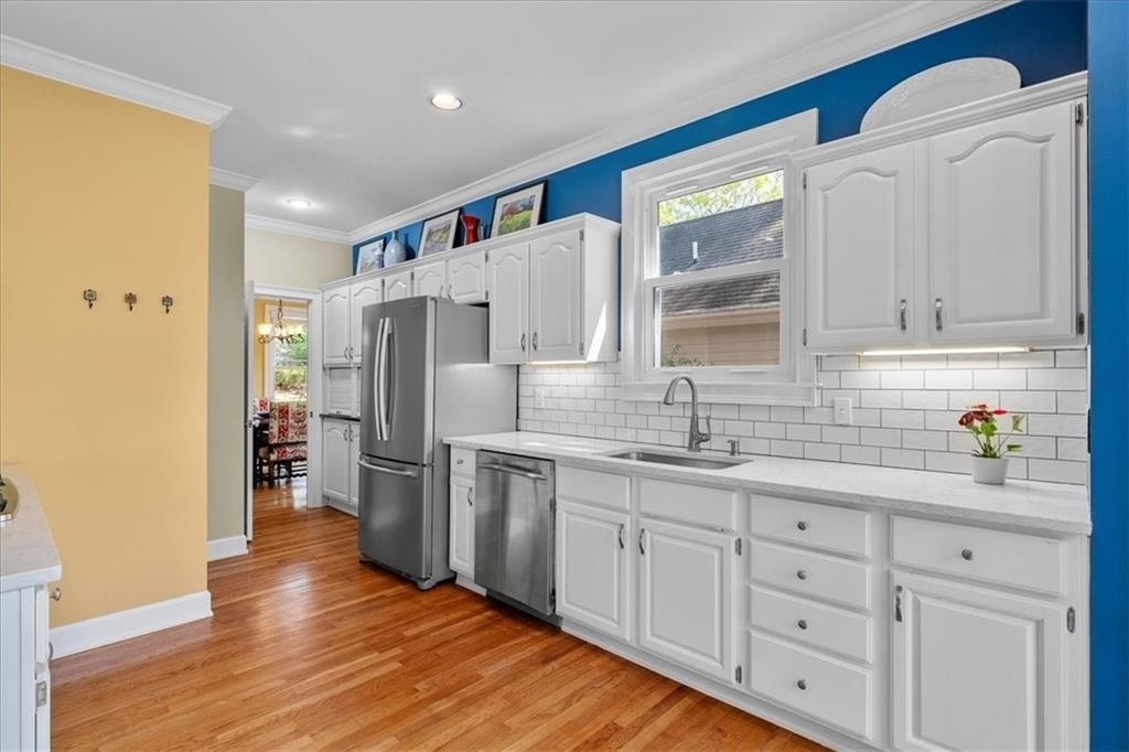 361 Delmont Drive Ne - Photo 9