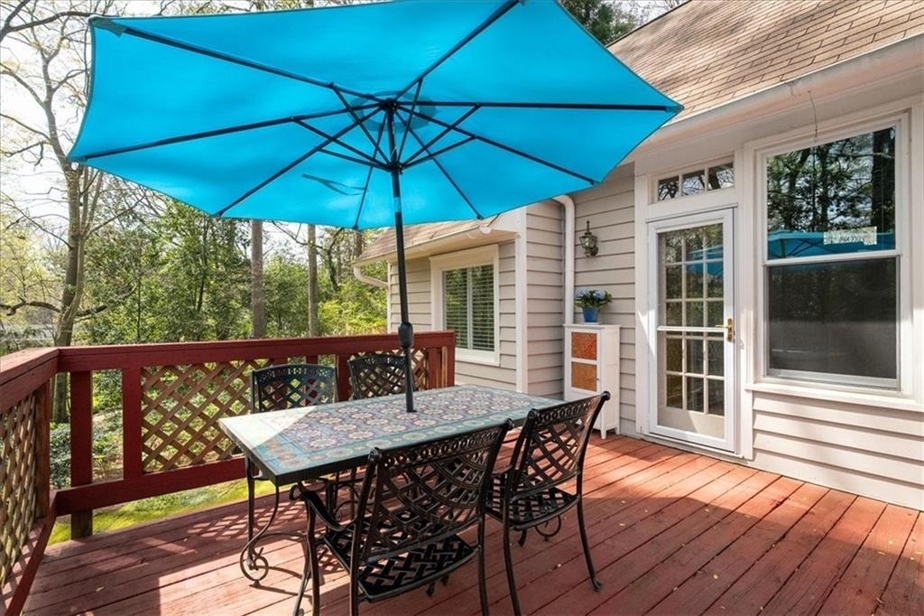 361 Delmont Drive Ne - Photo 28