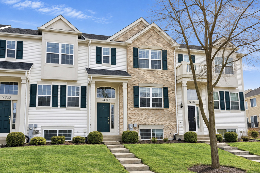 14527 Patriot Square Drive E - Photo 0