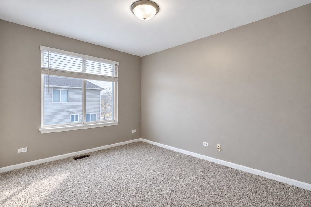14527 Patriot Square Drive E - Photo 14