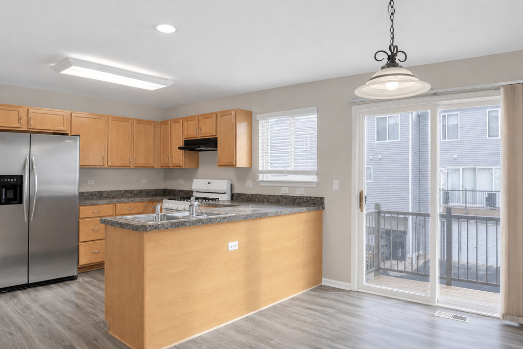 14527 Patriot Square Drive E - Photo 6