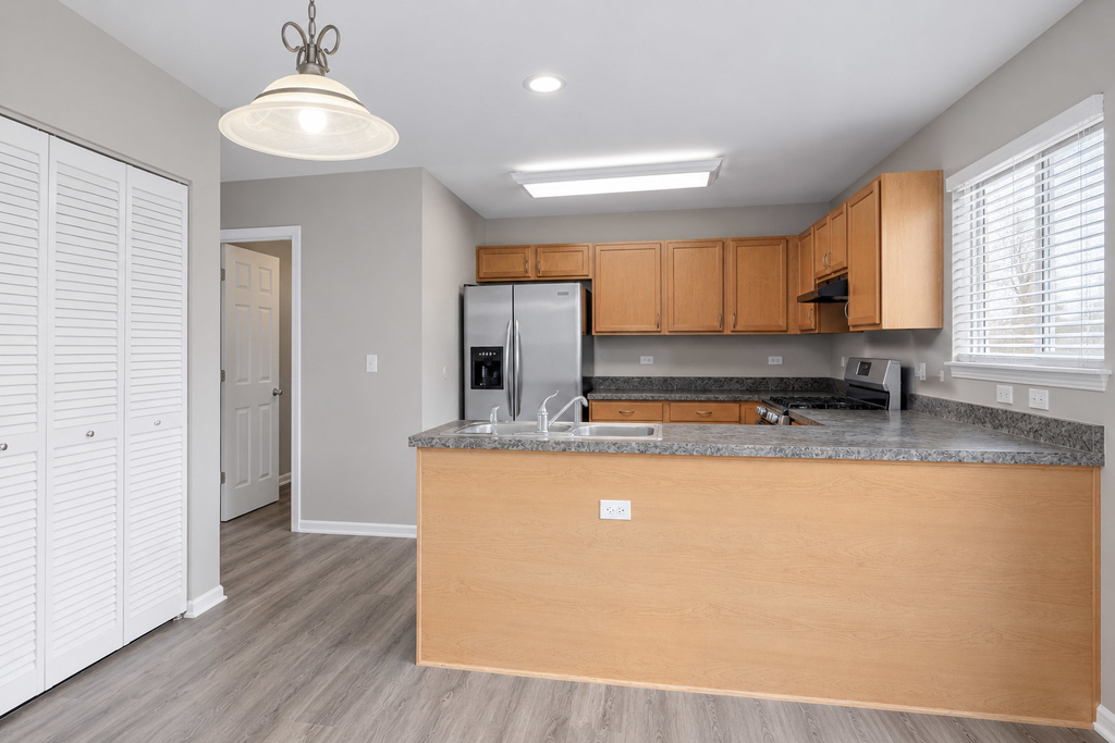 14527 Patriot Square Drive E - Photo 7