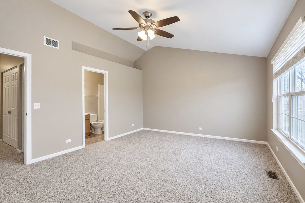 14527 Patriot Square Drive E - Photo 12