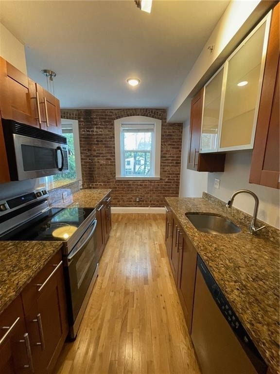 373 Moreland Avenue Ne - Photo 10