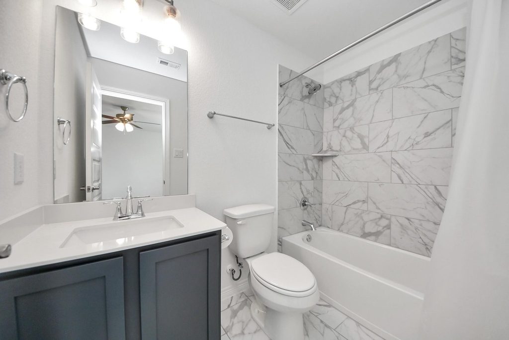 32418 Fly Fish Way - Photo 32