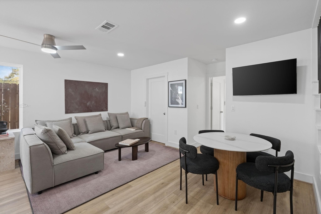 7608 De Priest Street - Photo 10