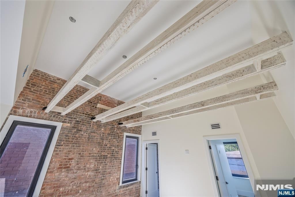 66 Palisade - Photo 14