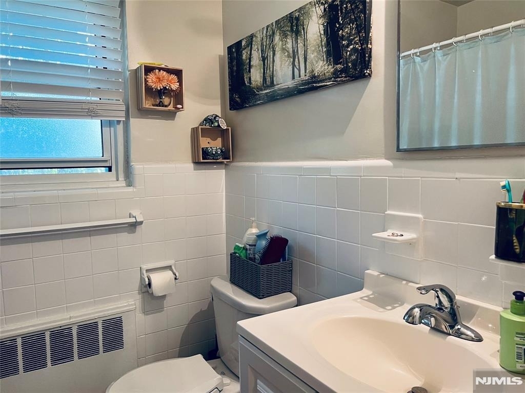 241 Passaic - Photo 5