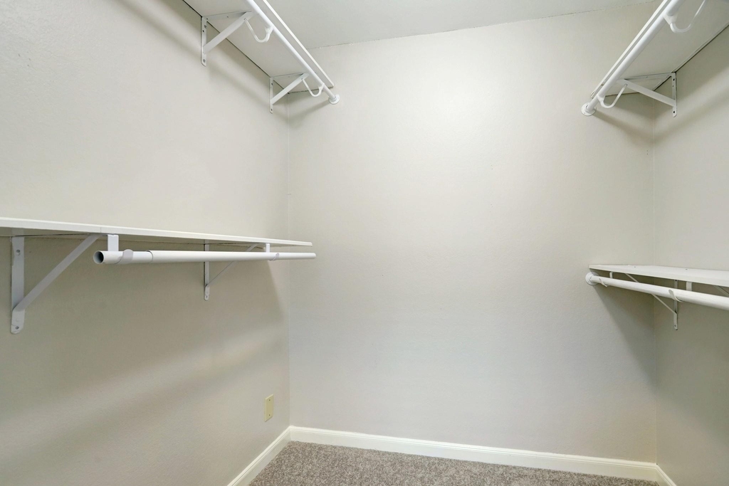 22418 Bellwick Ridge Lane - Photo 5