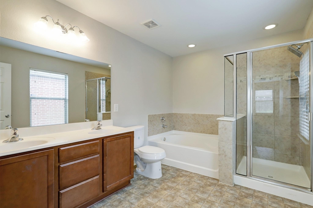 22418 Bellwick Ridge Lane - Photo 4