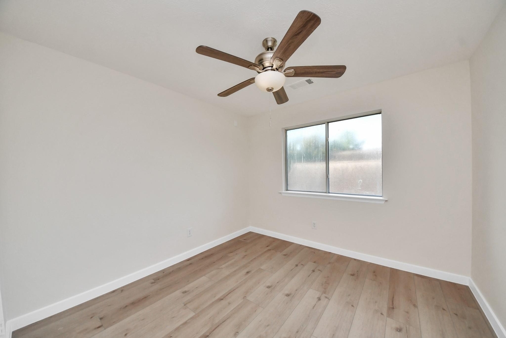 11927 Canyon Mills Drive - Photo 21
