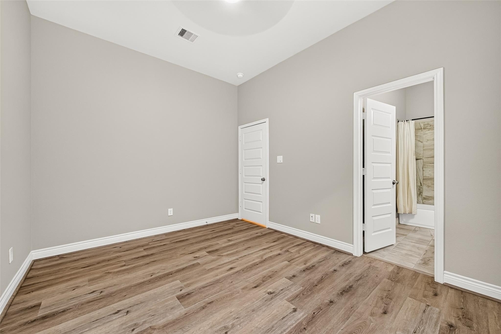 10710 Inverclyde Drive - Photo 24