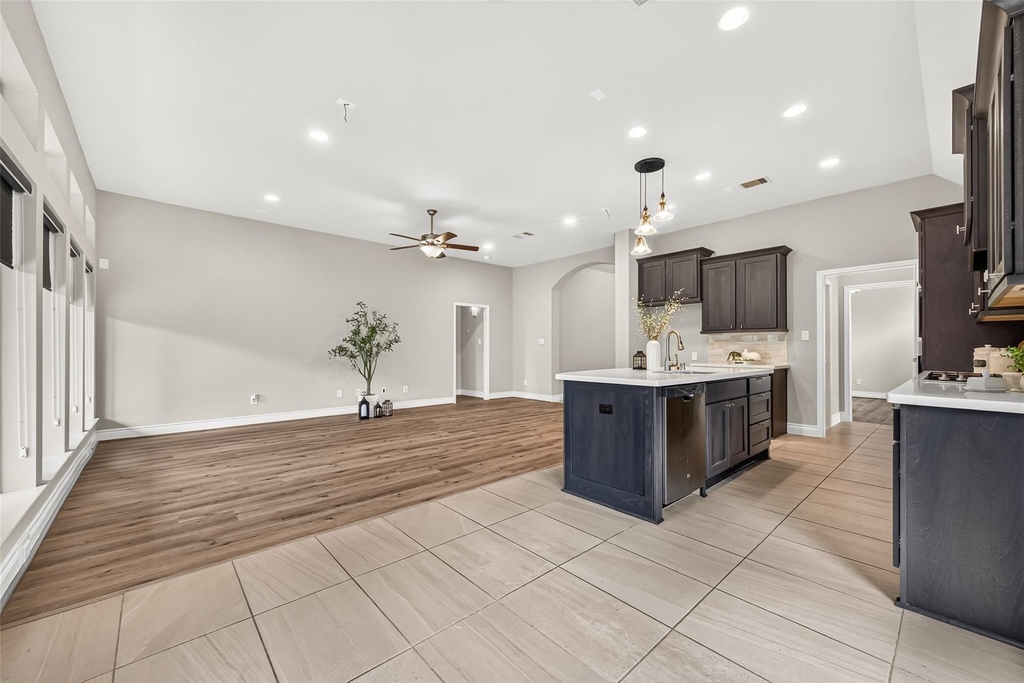 10710 Inverclyde Drive - Photo 11