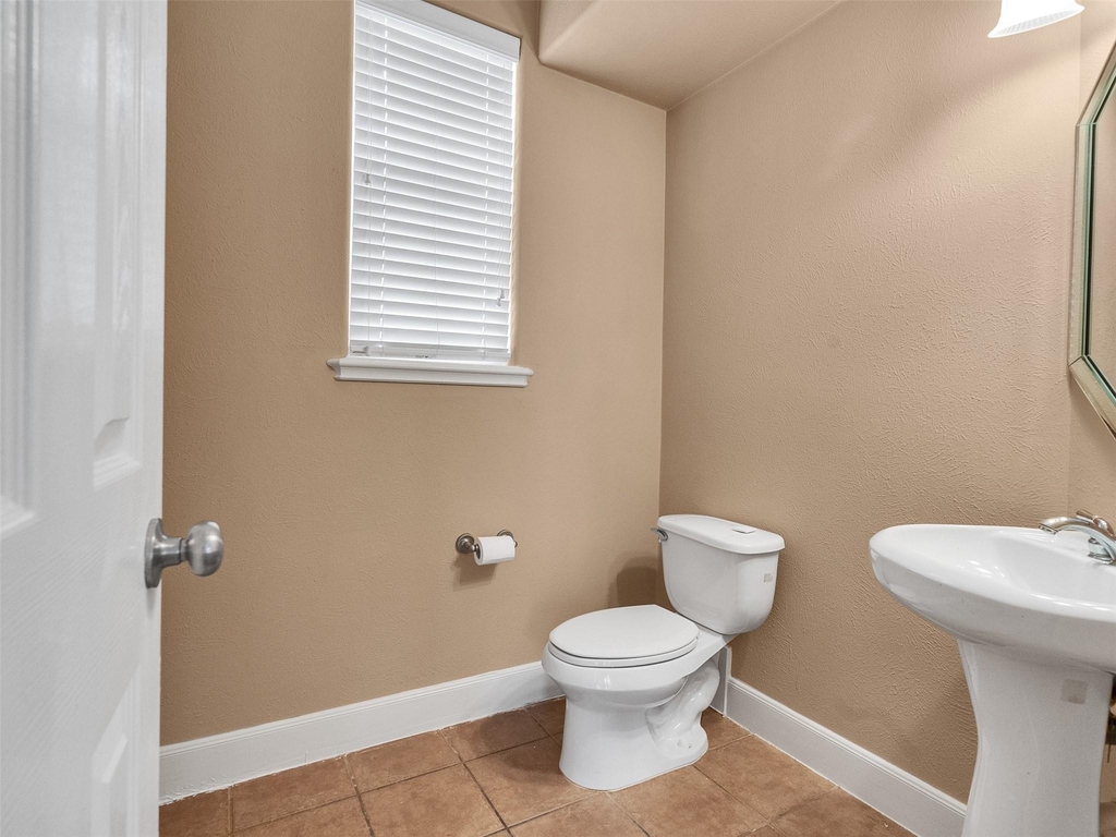 4319 Lillian Street - Photo 7