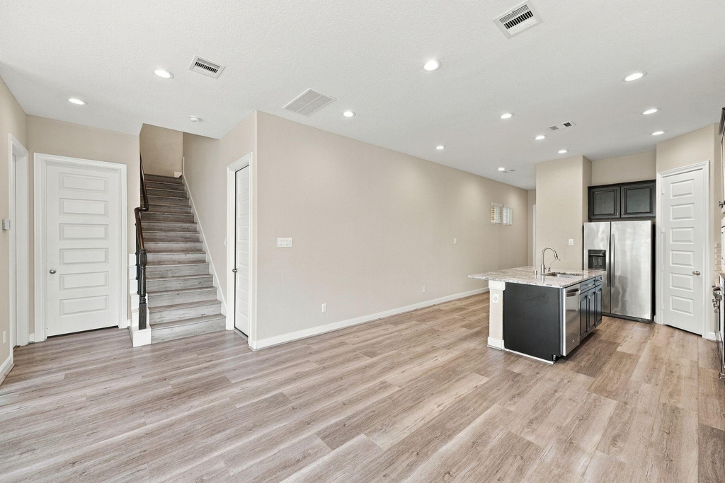 3208 Craftsman Place - Photo 5