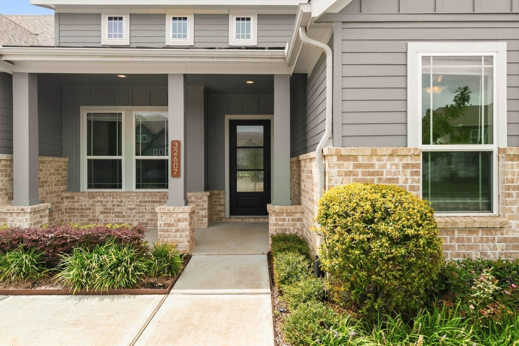 32607 Fly Fish Way - Photo 3