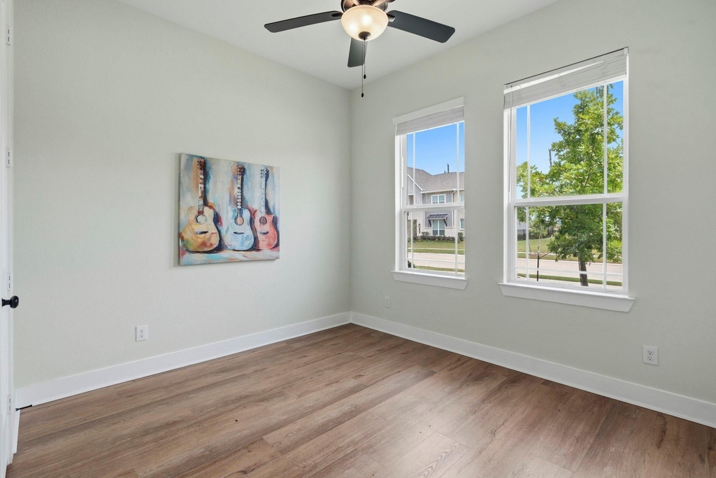 32607 Fly Fish Way - Photo 26