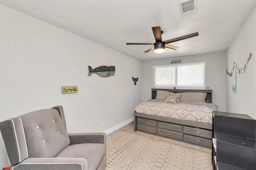 5658 Ludington Drive - Photo 13