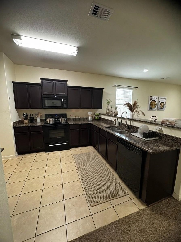 5115 Harbor Palm Drive - Photo 16