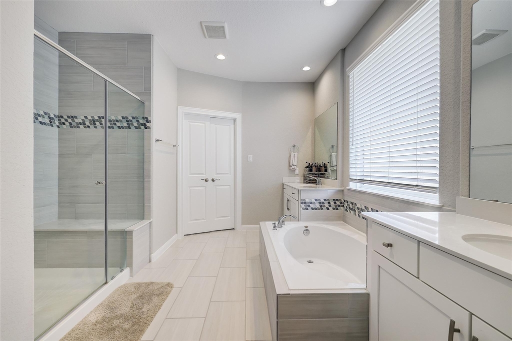 9923 Granary Mill Place - Photo 6