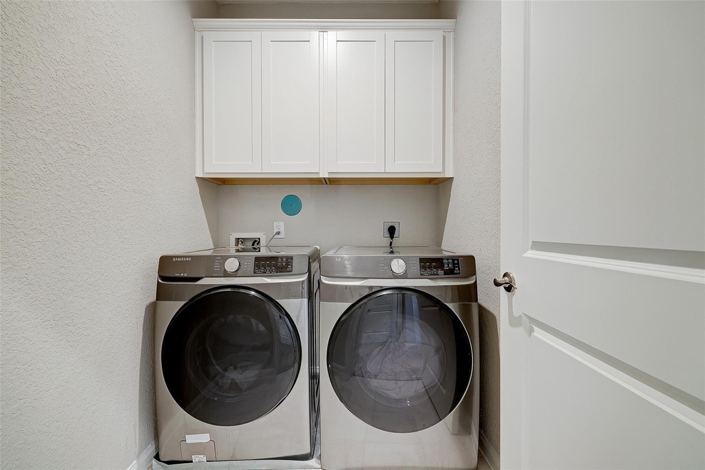 9923 Granary Mill Place - Photo 14