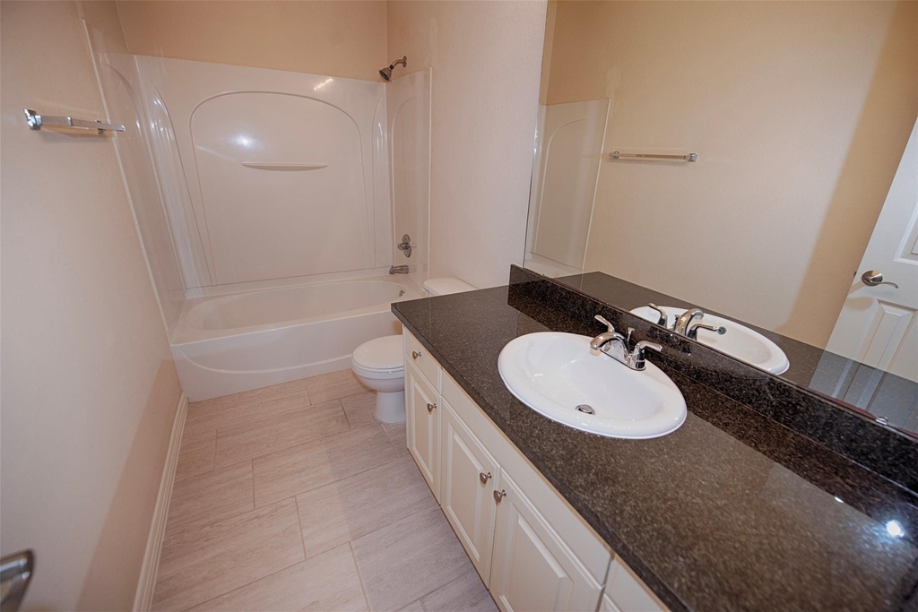 2725 Hidden Landing Drive - Photo 30