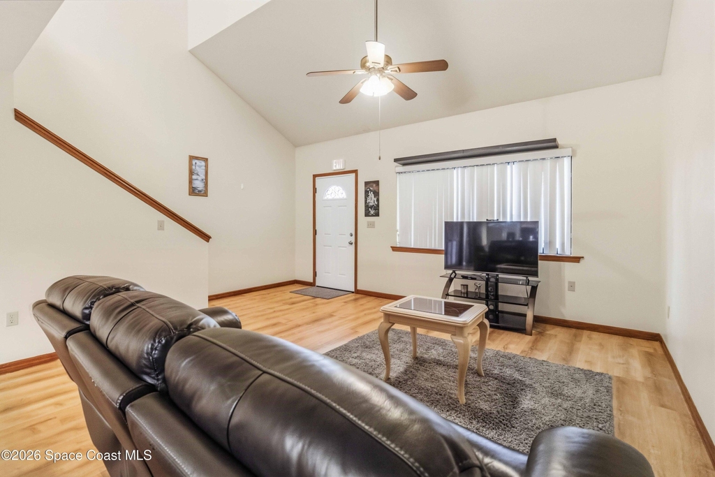165 Riverside Drive - Photo 3