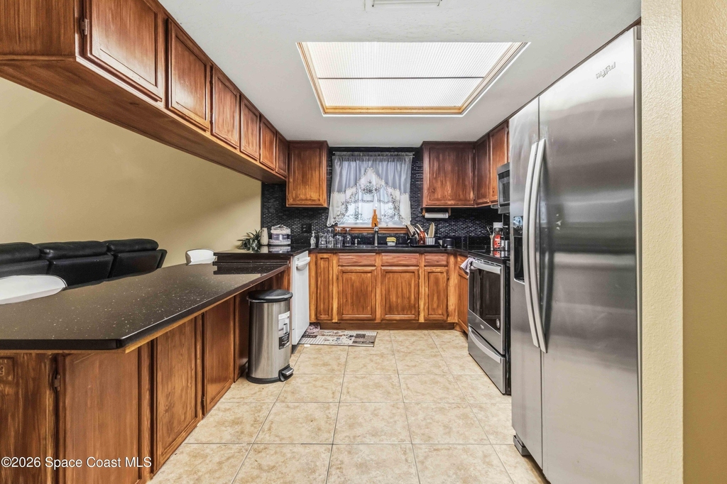 165 Riverside Drive - Photo 7