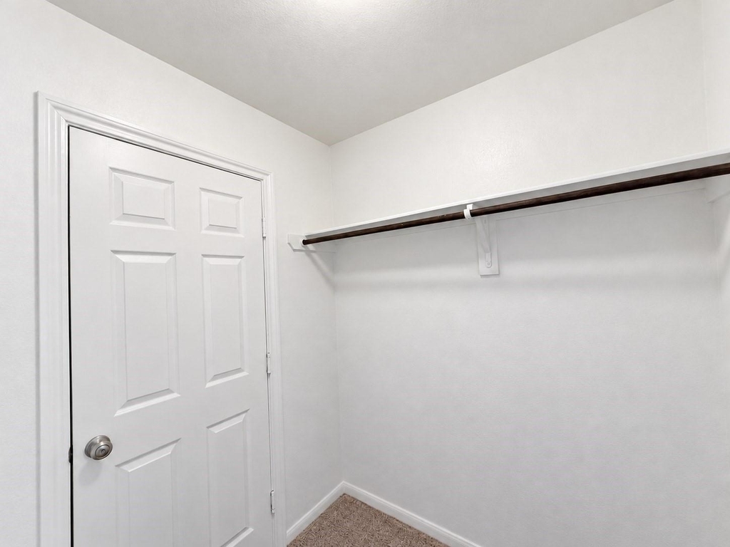 17115 Verde Park Lane - Photo 9