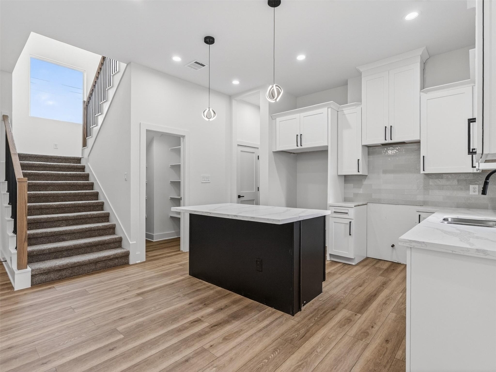 6801 Apollo Street - Photo 2