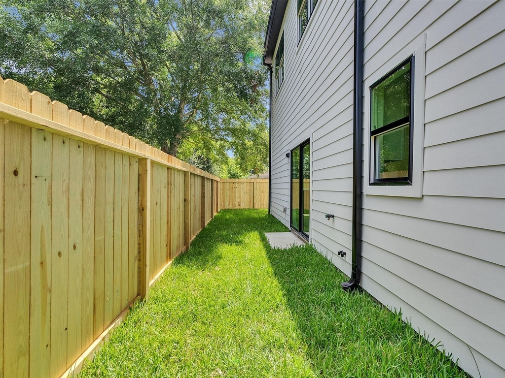 6801 Apollo Street - Photo 20
