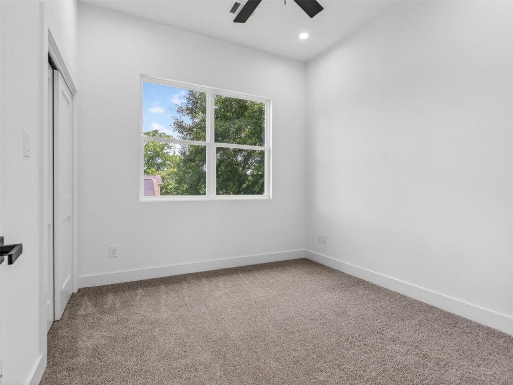 6801 Apollo Street - Photo 17