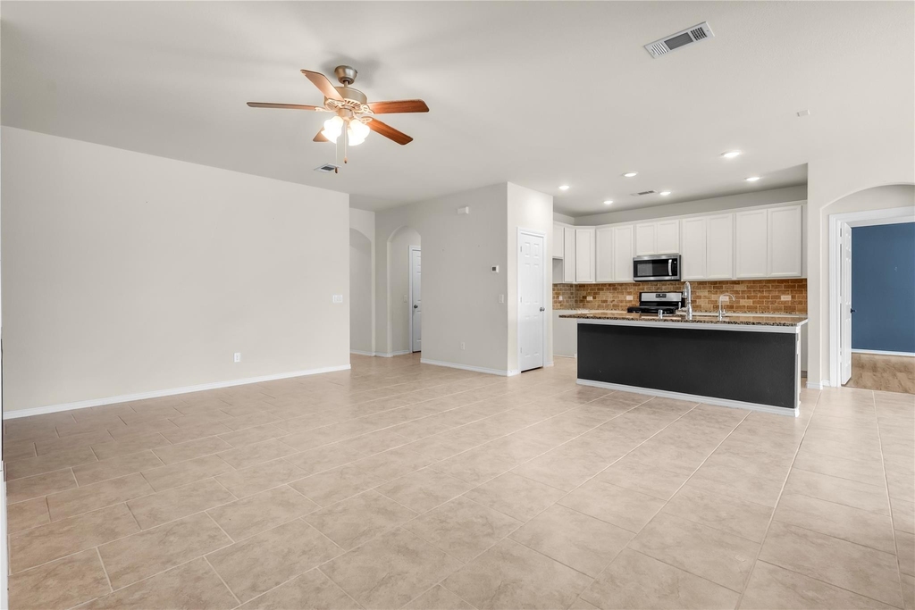 2327 Cherrington Woods Lane - Photo 5