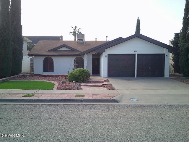 1917 Ralph Janes Place - Photo 0
