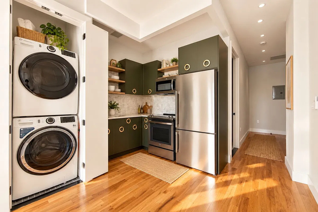 1591 Broadway - Photo 1