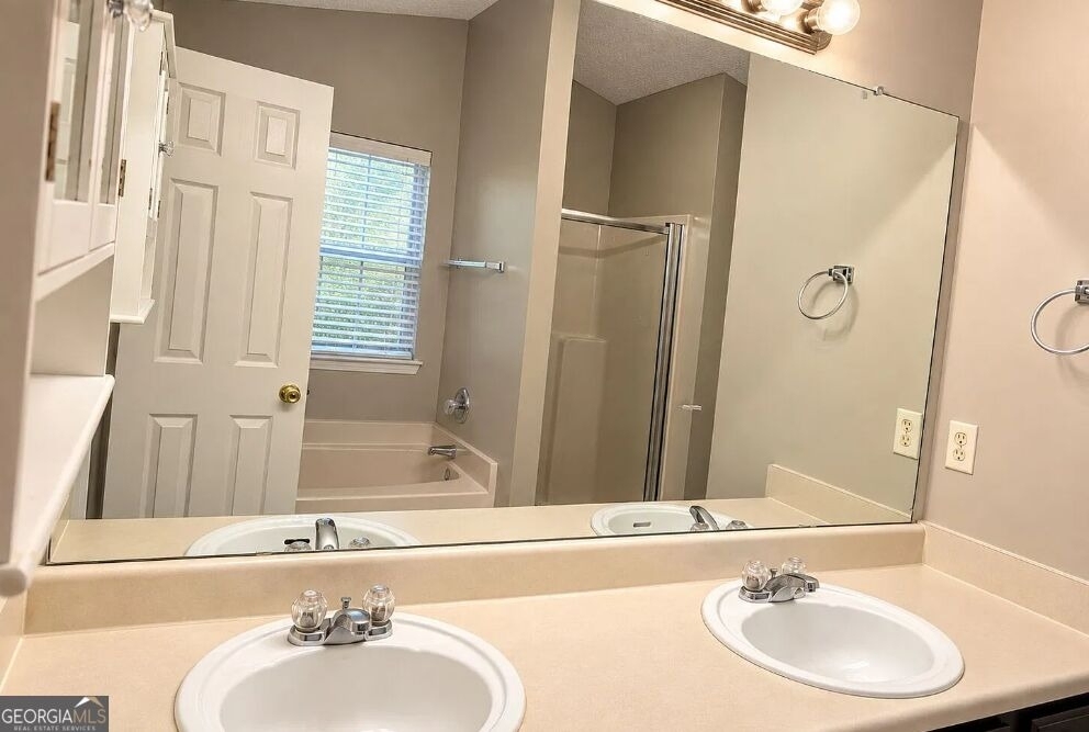 5445 Hilltop Pass - Photo 10