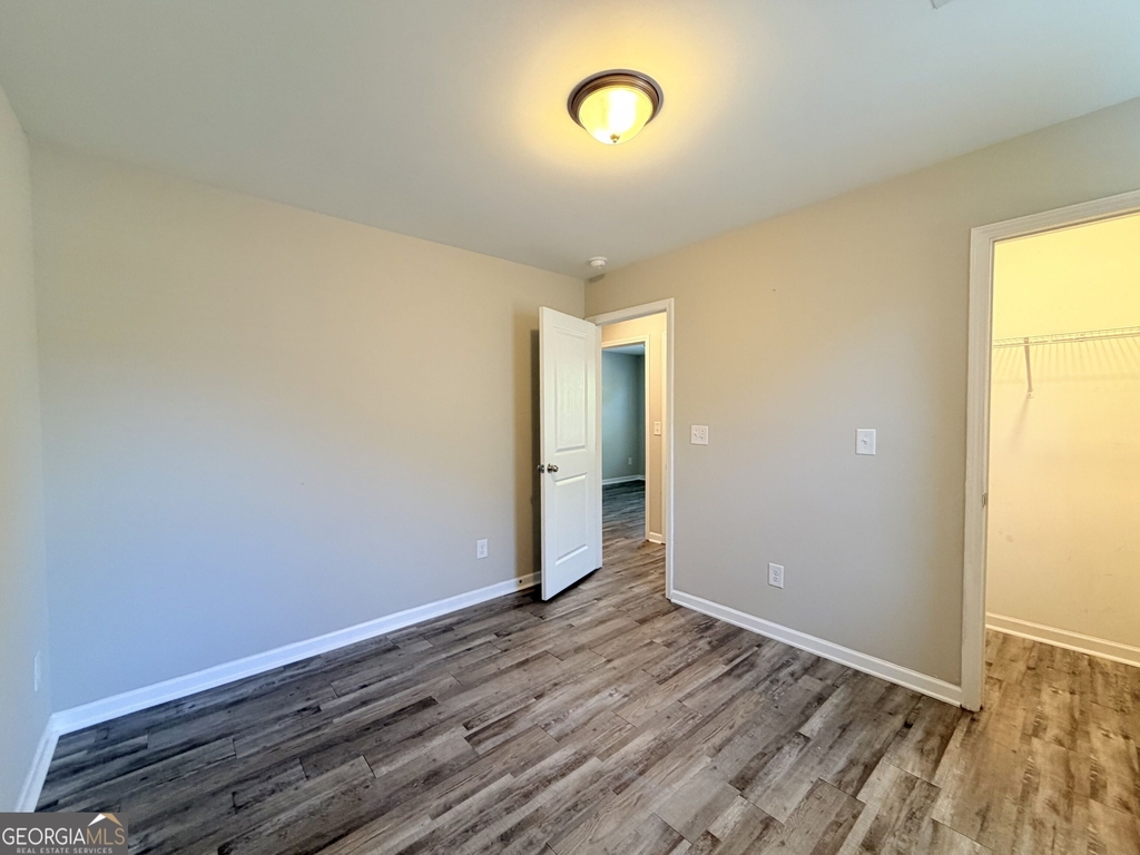 319 Ashigan Street - Photo 14