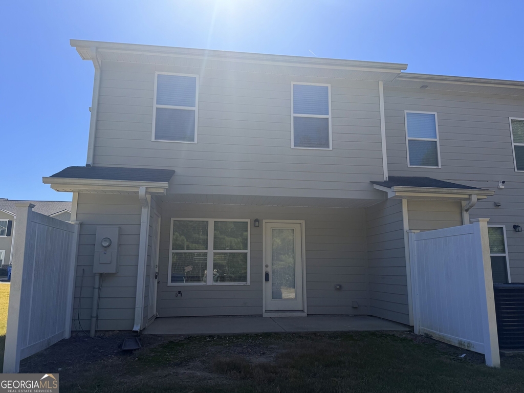 319 Ashigan Street - Photo 17