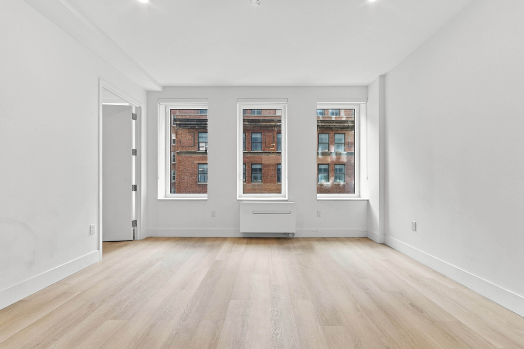 55 Broad Street - Photo 1