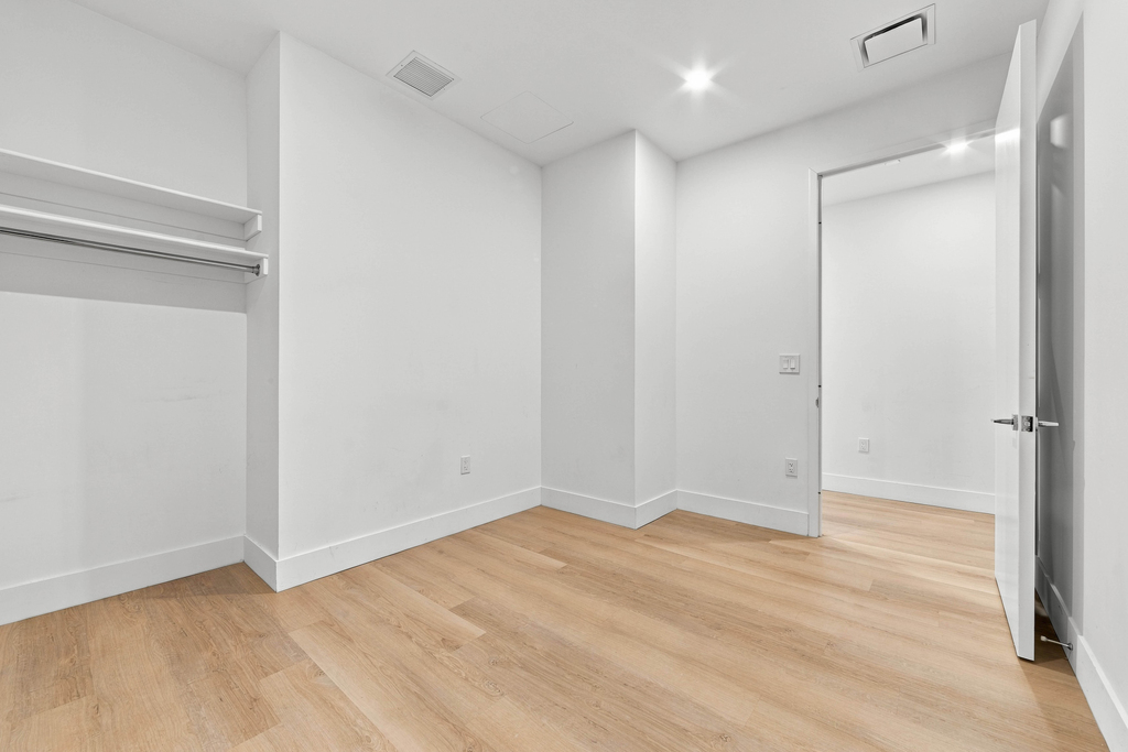 55 Broad Street - Photo 8